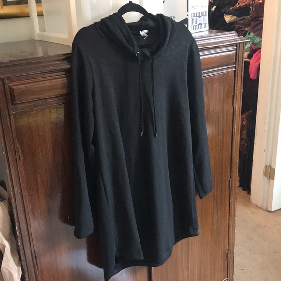 Cable Gauge Hoodie Dress 